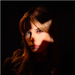 Carátula de: Hasta los cuentos de la luna