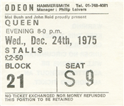 Medley: Bohemian rhapsody / Killer queen / March of the black queen / Bohemian rhapsody