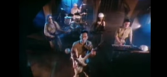 Videoclip: E=MC2