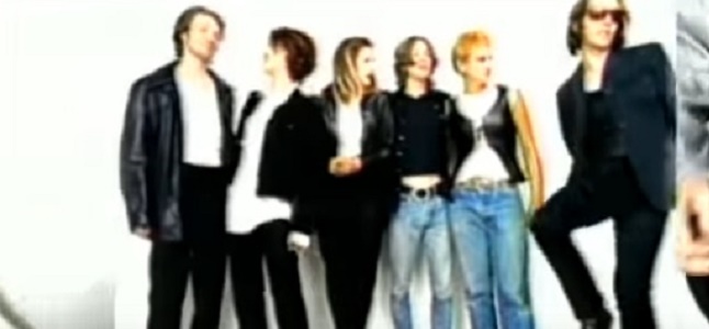 Videoclip: Till I hear it from you