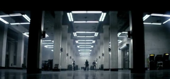Videoclip: She's so mean