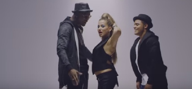 Videoclip: Simplemente amigos