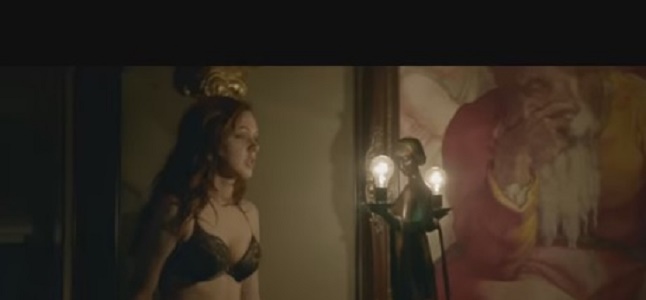 Videoclip: Nightlight