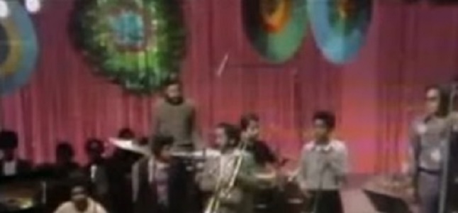 Videoclip: Aguanile