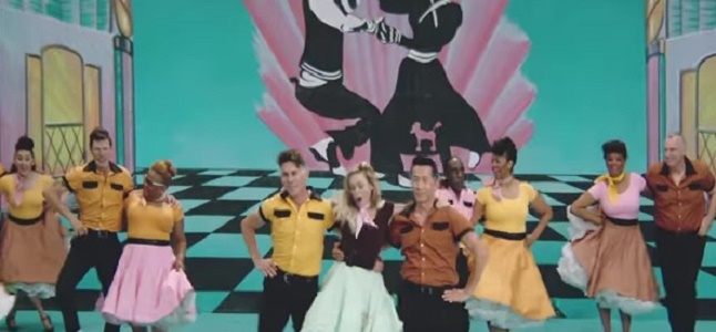 Videoclip: Younger now