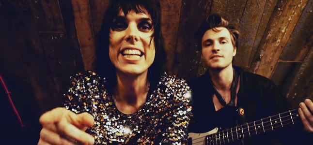 Videoclip: Body talks