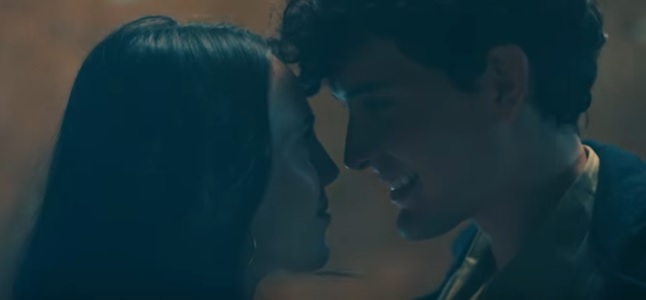 Videoclip: Di qué sientes tú