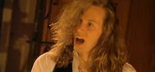 Videoclip: Twice as hard