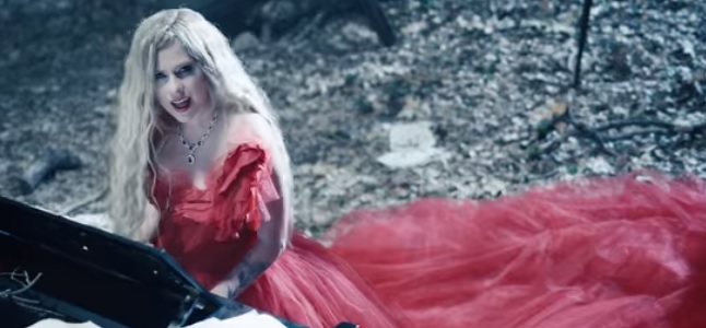 Videoclip: I fell in love with the devil