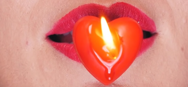 Videoclip: Un beso