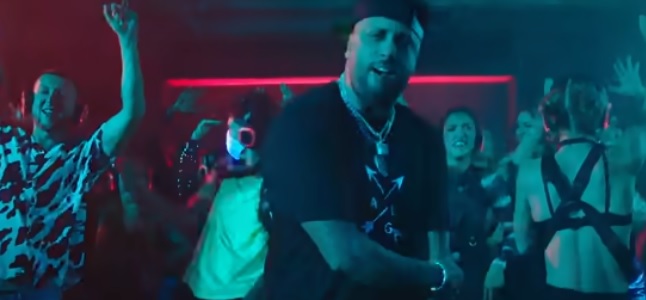 Videoclip: Muévelo