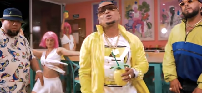 Videoclip: La cama